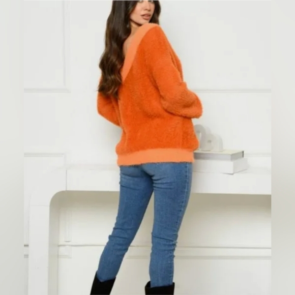 Emory Park women's orange fuzzy soft oversized small sweater - Picture 12 of 16